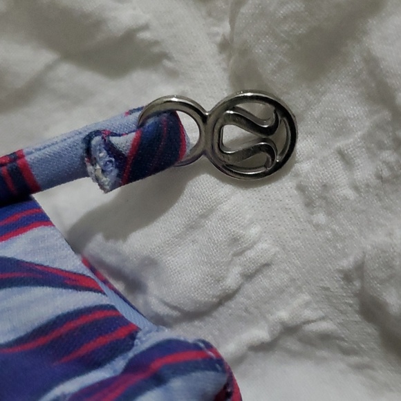 Lululemon bikini small size 4 - Picture 4 of 5